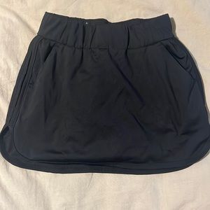 Black Columbia skort